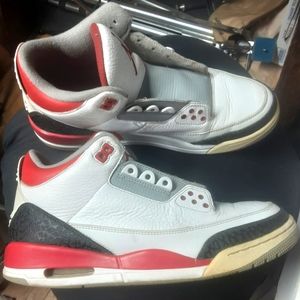 Jordan 3's